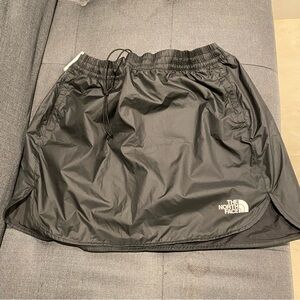 North face nylon black skirt